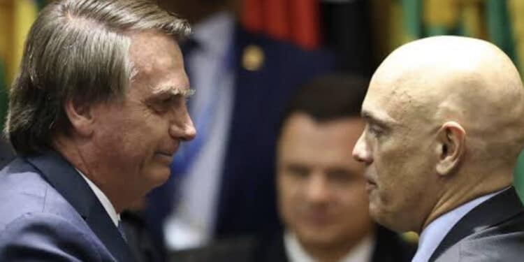 Voto de Moraes sobre ataques de 8/1 sinaliza força máxima contra Bolsonaro