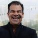 Xavier Neto, especialista em varejo, atacado e construção de moda, nos conta sobre sua trajetória. 51 Xavier Neto, especialista em varejo, atacado e construção de moda, nos conta sobre sua trajetória.
