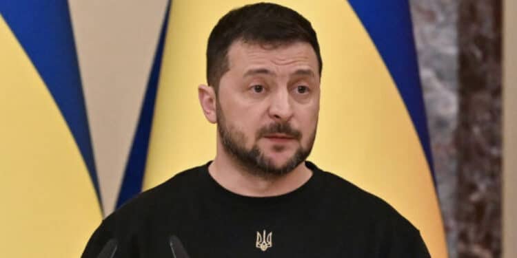 Zelensky diz que os EUA não o alertaram sobre vazamento de documentos sigilosos