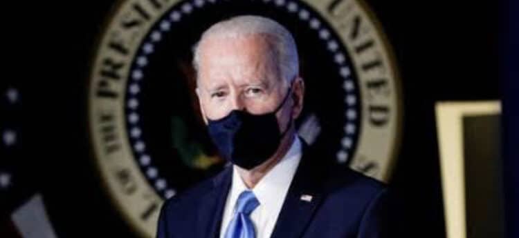 Biden escolhe latinas para chefiar campanha à reeleição e busca voto hispânico