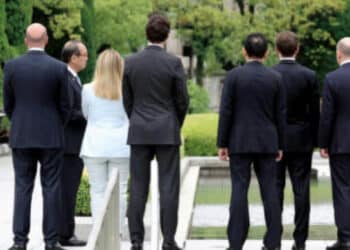 Líderes do G7 prestam homenagem às vítimas da bomba atômica de Hiroshima