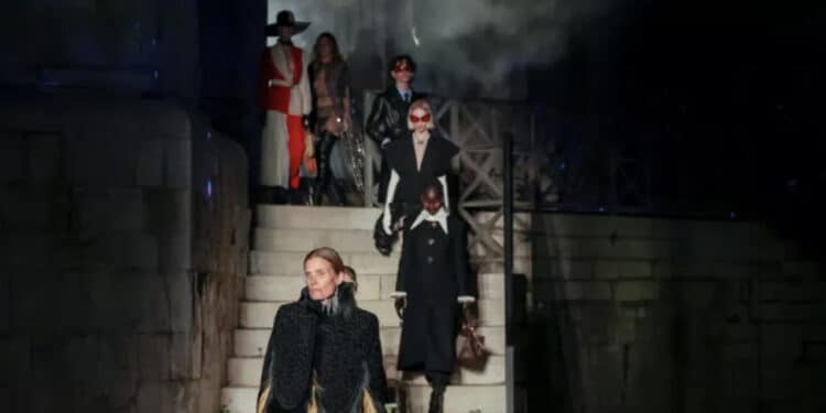 Castelos e misticismo: tudo sobre a coleção GUCCI Cosmogonie; confira os melhores looks