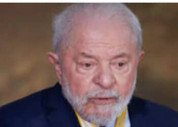 Lula começa semana recebendo presidente da comissão europeia