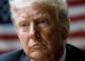O que diz o indiciamento de Trump sobre papéis confidenciais