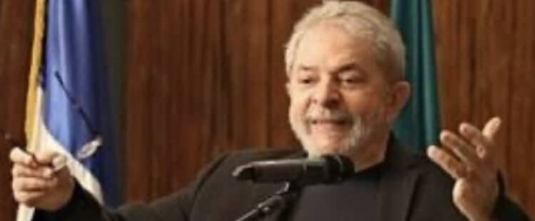 Lula vai à Itália, mas não deve se encontrar com Giorgia Meloni