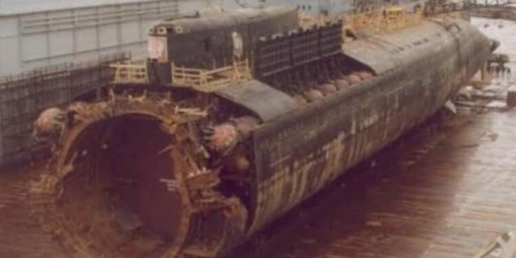 Especialista diz que formato do submarino Titan não era “ideal”