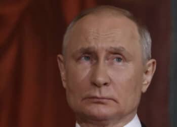 Putin está usando ‘um exército de dublês’, alega oficial ucraniano