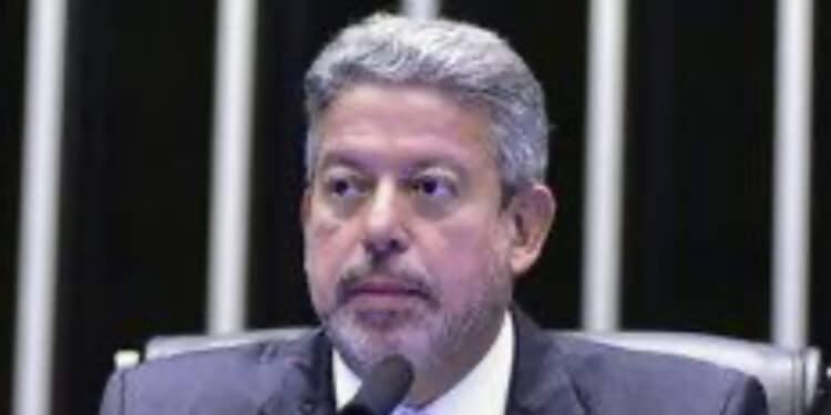 Lira diz que Google e Meta ‘ultrapassaram limites’ no lobby contra PL das Fake News 45 Lira diz que Google e Meta ‘ultrapassaram limites’ no lobby contra PL das Fake News