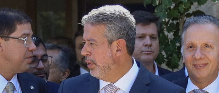 Reforma tributária trava, e esforço concentrado de Lira para votar pautas econômicas pode implodir