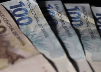 1,5 milhão de brasileiros ficarão com nome limpo na segunda