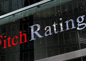 Fitch melhora nota de crédito do Brasil e cita desempenho econômico acima do esperado