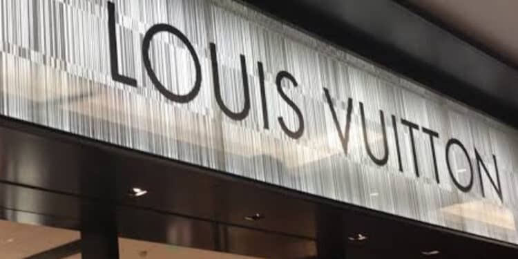 Louis Vuitton, uma saga de luxo e sucesso 45 Louis Vuitton, uma saga de luxo e sucesso