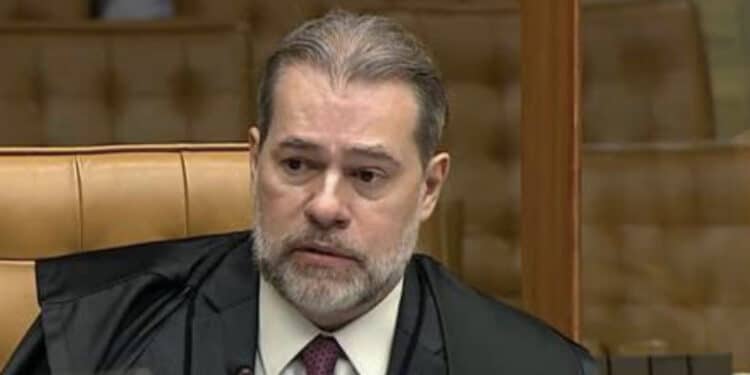 Santander consegue liminar no STF em caso de pagamento bilionário de imposto