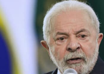 Governo Lula vai explorar verde e amarelo no 7/9 e ligar Forças Armadas à democracia