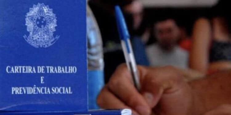 Câmara aprova PL que prorroga a desoneração da folha de salários para 17 setores da economia 45 Câmara aprova PL que prorroga a desoneração da folha de salários para 17 setores da economia