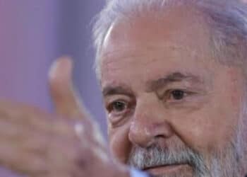 PT autoriza aliança com PL em 2024 e defende reeleição de Lula
