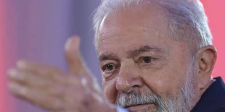 PT autoriza aliança com PL em 2024 e defende reeleição de Lula
