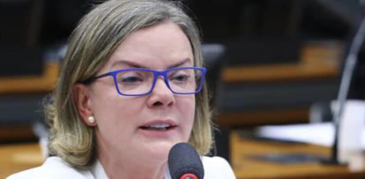 Gleisi Hoffmann defende fim da Justiça Eleitoral e diz que existência da instituição é ‘absurda’ 45 Gleisi Hoffmann defende fim da Justiça Eleitoral e diz que existência da instituição é ‘absurda’