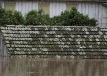 Chuvas no Sul: o que está por trás das tempestades devastadoras que já mataram 21 pessoas