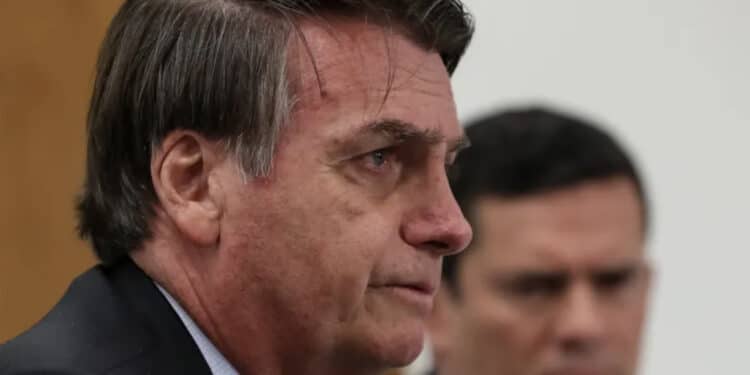 MTST protesta e pede a prisão de Bolsonaro em dez capitais