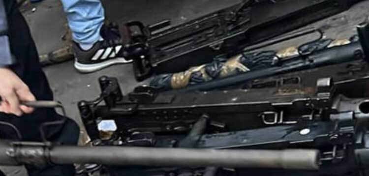 Militares seguem aquartelados após armas do Exército serem encontradas no Rio