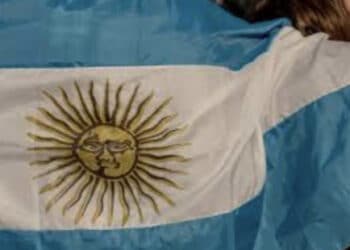 Argentinos elegem presidente sem conseguir prever o dia de amanhã