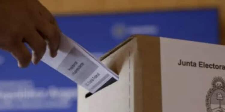 Eleição presidencial na Argentina tem participação mais baixa em 40 anos 45 Eleição presidencial na Argentina tem participação mais baixa em 40 anos