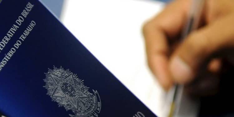 Desemprego cai em apenas três estados no 3º trimestre, e SP tem destaque