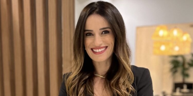A Empresária de sucesso Tânia Prieto,  nos conta em entrevista sobre sua trajetória.