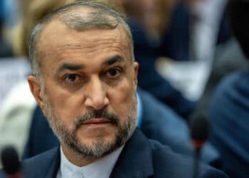 Ministro das Relações Exteriores do Irã diz que Israel e EUA não podem acabar com o Hamas