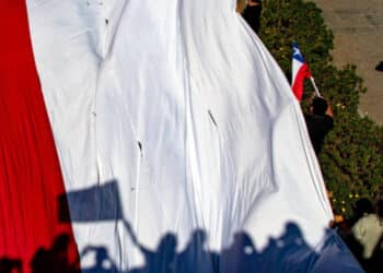 Chile volta apático às urnas para decidir sobre nova Constituição