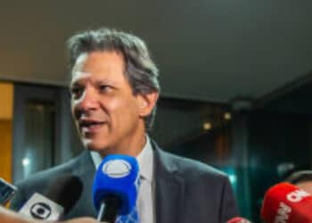 Senado aprova principal medida de receita de Haddad na reta final do ano, e texto vai a sanção