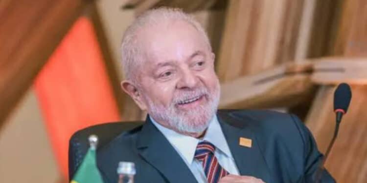 Indulto de Lula barra condenados por ataques de 8 de janeiro e retoma perdão a multas