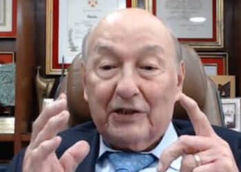 Domínio do Judiciário contraria a Constituição, diz Ives Gandra