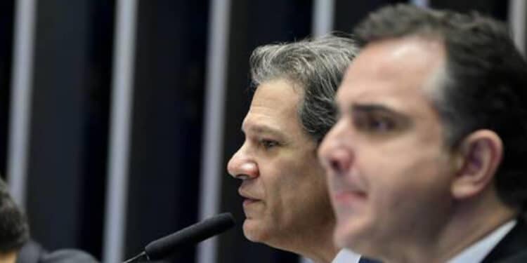 Pacheco avisa Haddad que reunirá líderes para decidir se devolve medida que revoga desoneração