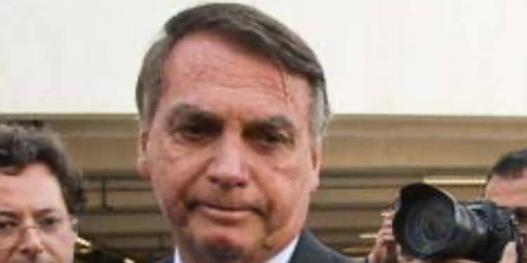 ‘Eu posso ser horrível, mas o outro cara é péssimo’, diz Bolsonaro ao comparar sua gestão com Lula 45 ‘Eu posso ser horrível, mas o outro cara é péssimo’, diz Bolsonaro ao comparar sua gestão com Lula