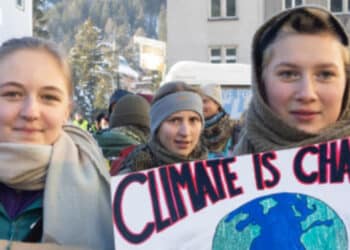 Fórum Econômico se reúne em Davos sob sombra da crise climática e olhos na transição energética