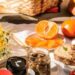 Conheça a Mercearia Cesta Feira, que, através da curadoria de produtos artesanais, valoriza o trabalho de pequenos produtores. 56 Conheça a Mercearia Cesta Feira, que, através da curadoria de produtos artesanais, valoriza o trabalho de pequenos produtores.