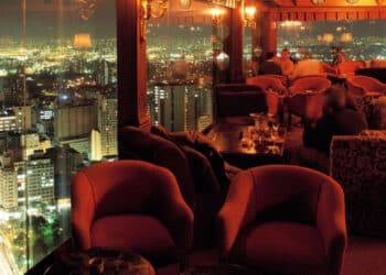 Terraço Itália, Jazz e alta gastronomia diante de uma das melhores vistas da cidade.