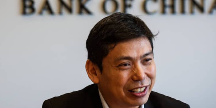 'Chips devem fazer da moeda chinesa o dólar do século 21', afirma executivo de banco asiático 45 ‘Chips devem fazer da moeda chinesa o dólar do século 21’, afirma executivo de banco asiático