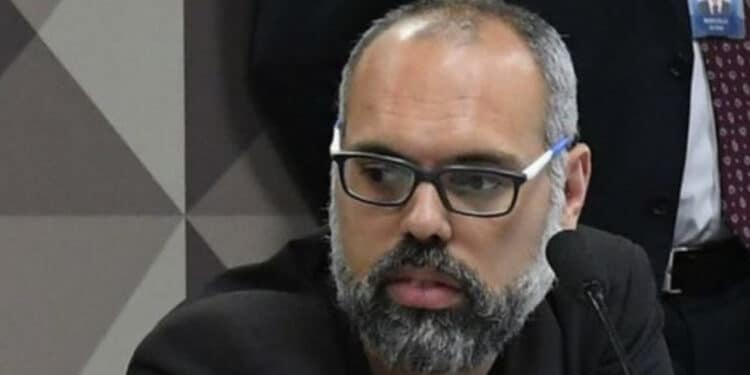 Allan dos Santos provoca Moraes e anuncia conta no OnlyFans 45 Allan dos Santos provoca Moraes e anuncia conta no OnlyFans