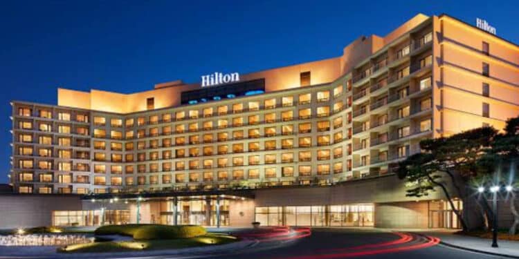 A Hilton Hotels Corporation continua a expandir seu alcance global.