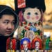 Sob pressão dos EUA, bancos chineses adotam cautela em transações com a Rússia
