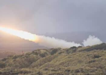 Ucrânia ataca defesa aérea dentro da Rússia pela 1ª vez