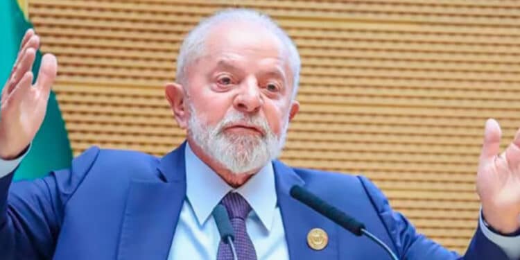 Lula aponta para os ‘cretinos’ da mídia conservadora