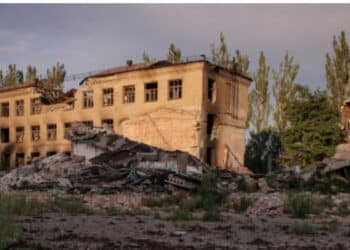 Rússia reivindica avanços em cidade do front leste da guerra na Ucrânia