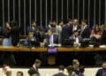 Reforma tributária: veja quais profissionais liberais, da saúde e da educação pagarão menos imposto