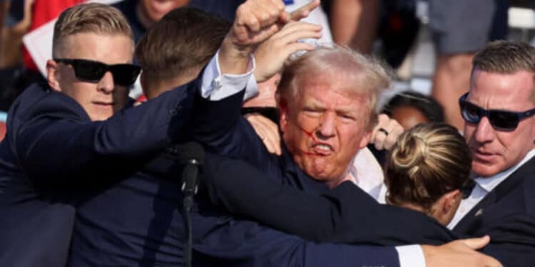 O que se sabe sobre Thomas Matthew Crooks, homem que atirou em Trump, segundo FBI