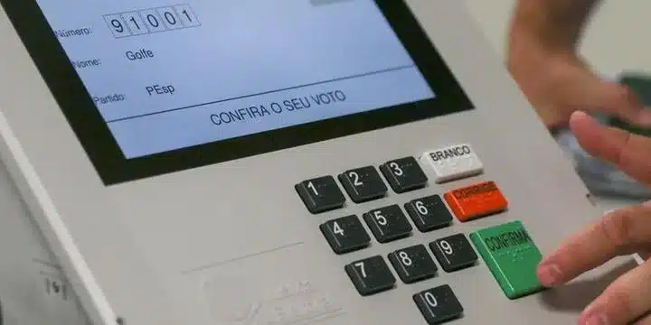 Mulheres são maioria do eleitorado paulista, que ganha nova leva de jovens; veja dados 45 Mulheres são maioria do eleitorado paulista, que ganha nova leva de jovens; veja dados