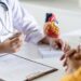 Dados recentes apontam que mais de 1,9 bilhões de adultos estão acima do peso, com 650 milhões classificados como obesos. 52 Dados recentes apontam que mais de 1,9 bilhões de adultos estão acima do peso, com 650 milhões classificados como obesos.